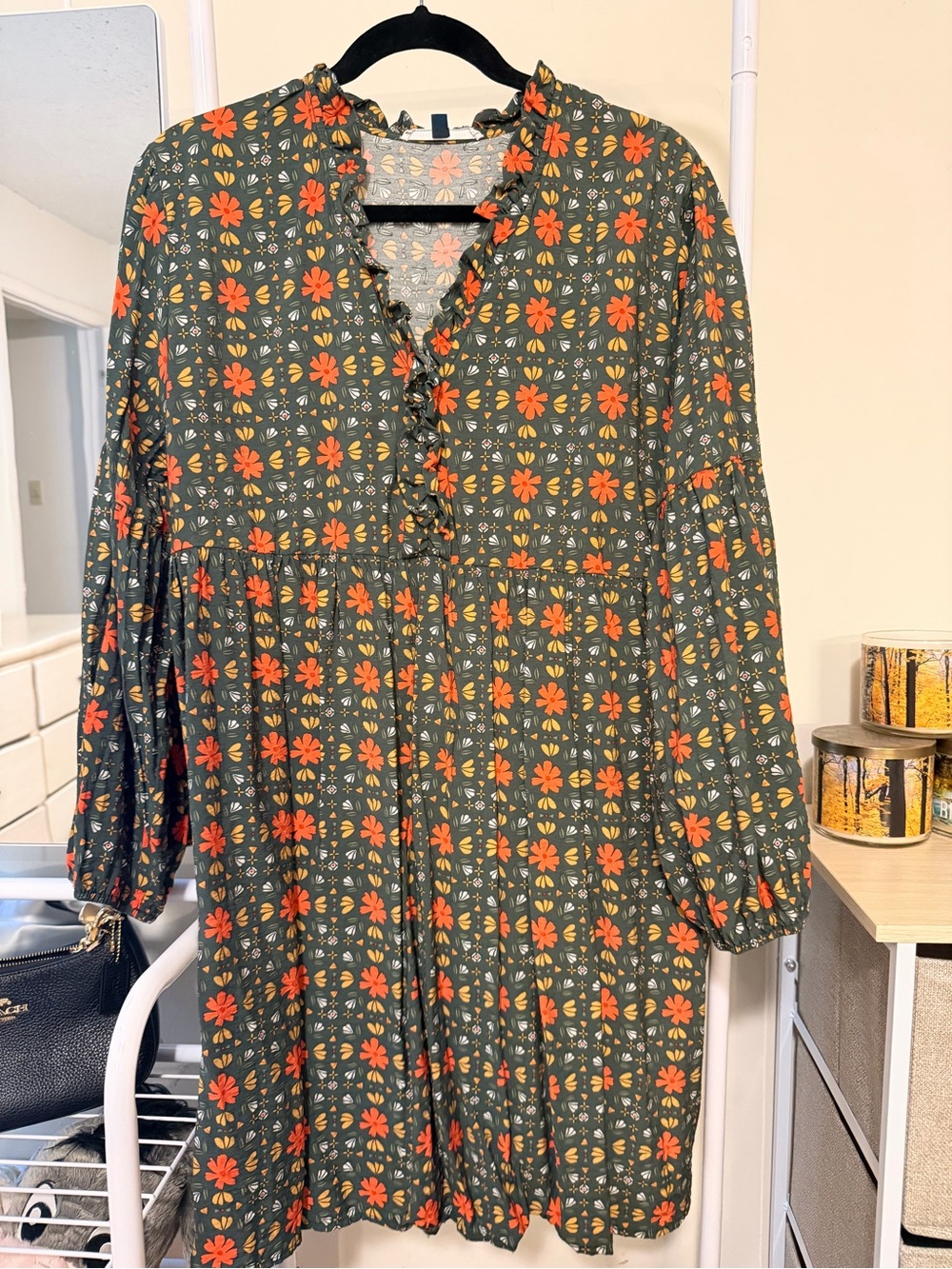 Green Floral Ruffle V-Neck Dress with Orange Flowers